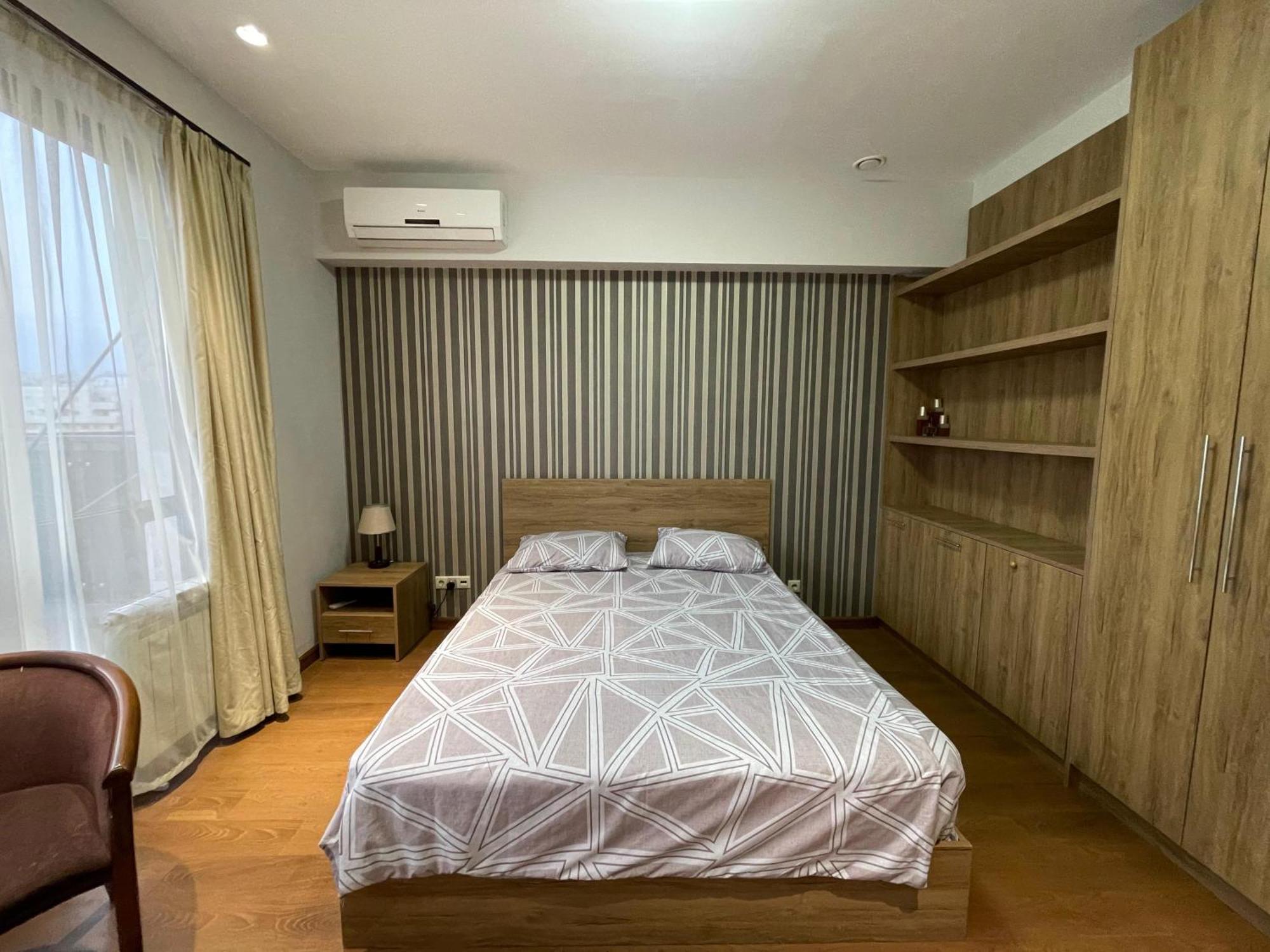 Apartment In Yerevan City Center Republic Square Self Check-In Exterior photo